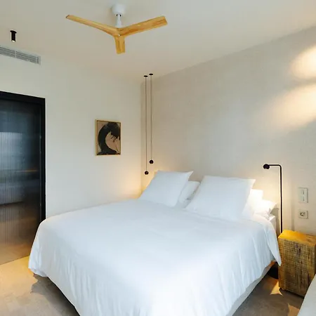 Hotel Taro Cruz